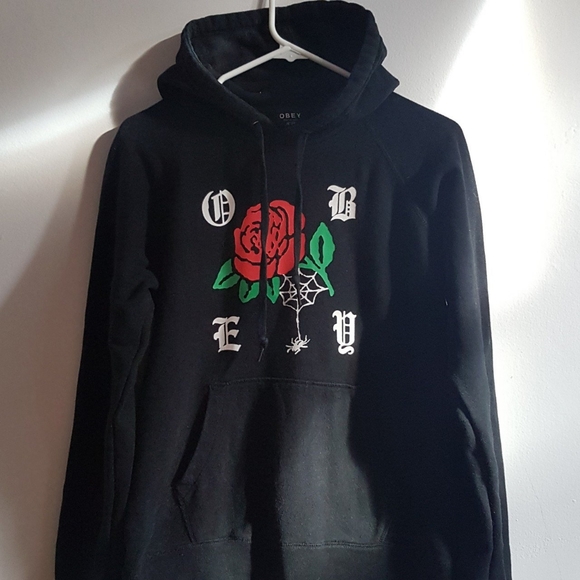 Obey propaganda spider and rose hoodie - Picture 2 of 4